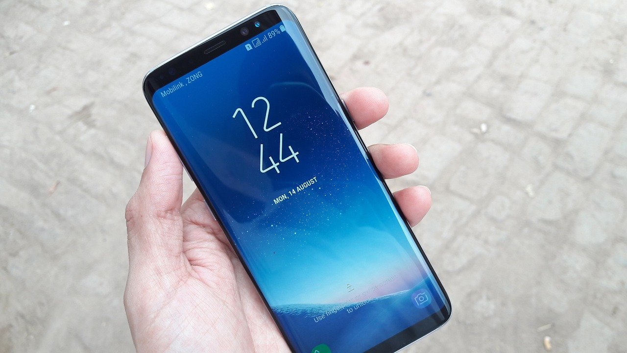 , Samsung mit November Update für 2 ältere Smartphones